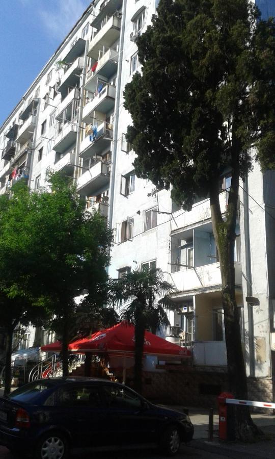 Naira Apartment Batumi Zewnętrze zdjęcie