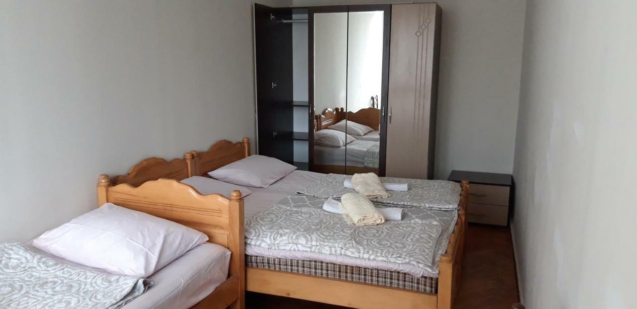 Naira Apartment Batumi Zewnętrze zdjęcie